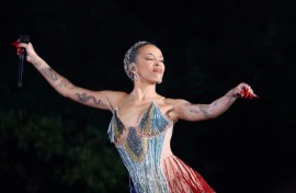 US rapper Doja Cat will perform on Oscars night