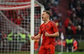 Bayern Munich midfielder Joshua Kimmich has extended his deal with the club until 2029