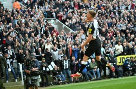 Harvey Barnes scored twice in Newcastle's 4-1 win over Man Utd
