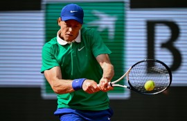 Jannik Sinner has not dropped a set through his first five matches at the French Open