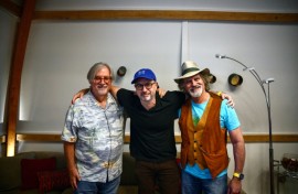 Matt Groening (left), Matt Selman (centre) aand producer David Silverman