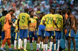 South African champions Mamelodi Sundowns fell short of the last 16 of the Club World Cup after a draw against Brazil's Fluminense