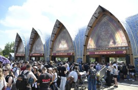 About 40,000 people were expected to spend the festival's first night at the 'DreamVille' campsite