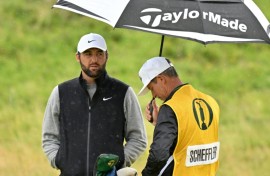 Scottie Scheffler got wet on his way to a three-under-par 68