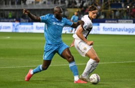 Giovanni Leoni (R) is set to join Liverpool from Parma