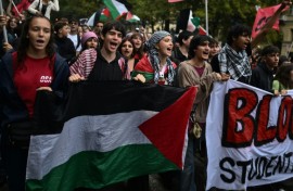 Italians protest to denounce the genocide in Gaza and demand sanctions on Israel