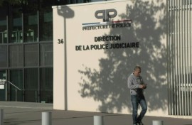 Judicial police HQ as five new suspects arrested over Louvre heist
