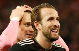 Harry Kane scored in stoppage time to grab Bayern Munich a 2-2 draw at Union Berlin on Saturday