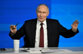 Putin offered to organise a whip-round for the happy couple