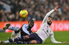 Manchester United midfielder Bruno Fernandes faces a spell on the sidelines