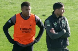 Kylian Mbappe (L) has at times carried Real Madrid this season, relieving some pressure on under-fire coach Xabi Alonso (R)