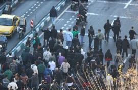 Shopkeepers and traders in Tehran protest against economic conditions in Iran