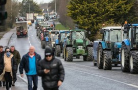 Tractors streamed into the roads of Athlone, in central Ireland, for the demonstration against the EU-Mercosur trade deal