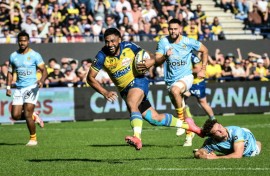 Irae Simone (C) joined Clermont in 2022 and still hopes to represent Australia at next year's Rugby World Cup