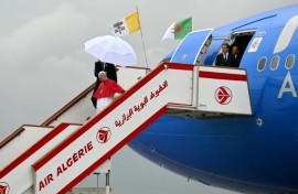 Pope Leo XIV arriving in Algiers