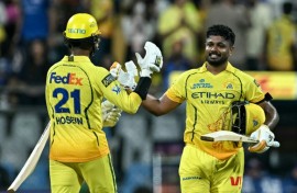 Chennai Super Kings' Sanju Samson (R) brought up his century with the last ball of the innings