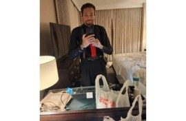 Cole Allen allegedly took a selfie in his Washington hotel room minutes before going down to try and assassinate President Donald Trump