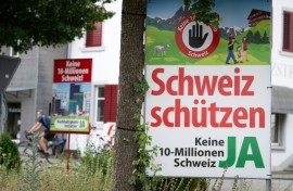 The initiative put forward by the SVP is aimed at preventing Switzerland's population from going above 10 million before 2050