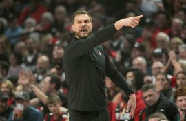 Brazilian Tiago Splitter, who had served as interim head coach of the Portland Trail Blazers, has reportedly been hired as the new coach of the NBA Chicago Bulls