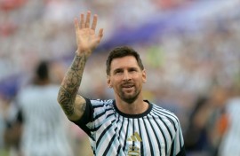 Lionel Messi waves to fans in Kansas City