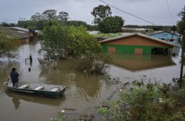 El Nino can lead to droughts in some parts of the world and flooding in others