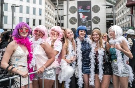 Fans in Amsterdam excitedly got to see the start of Harry Styles's world tour