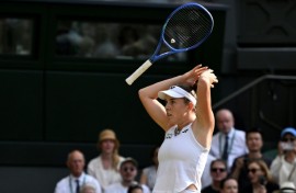 Linda Noskova will play in her first Grand Slam final on Saturday