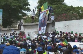 Supporters of ex-Senegal president Macky Sall gather in Dakar to welcome him