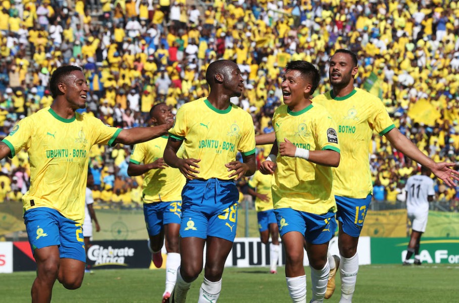 Mamelodi Sundowns players celebrate during the 2023/24 CAF Champions League Group match between Sundowns and TP Mazembe. Gavin Barker /BackpagePix