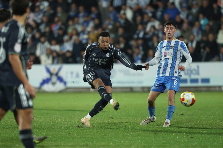 Kylian Mbappe scores his team's third goal during the Spanish Copa del Rey. AFP/Thomas Coex