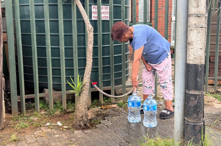 Communities like Coronationville say they’ve been without water for two weeks. eNCA/Nabeelah Shaikh