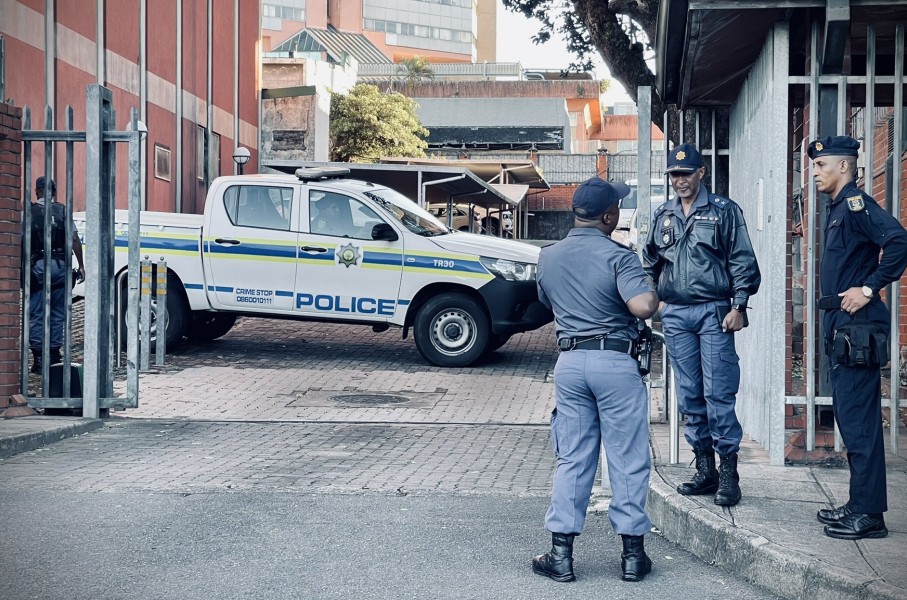 Police securing the area at the Pinetown court. eNCA/Dasen Thathiah
