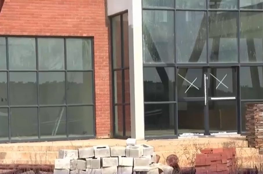 Eight years after the R289-million project began, construction has ground to a halt.