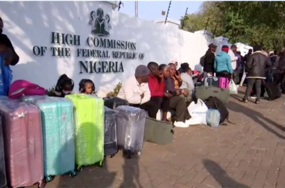 Over 1,000 Nigerian citizens want to leave South Africa