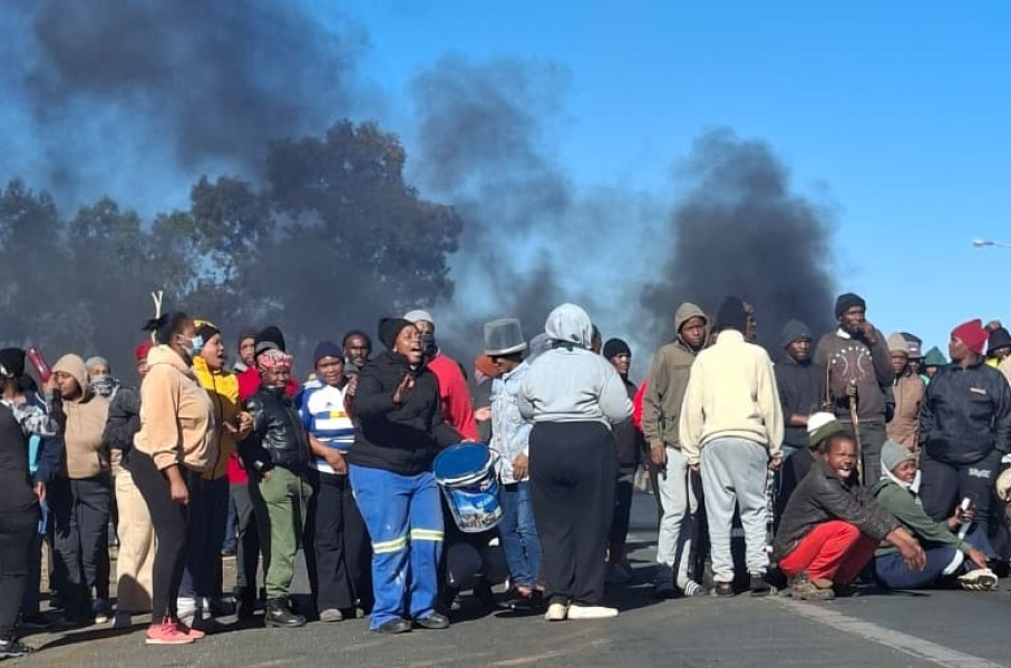 Ratanda Protest. Bafedile Moerane/eNCA