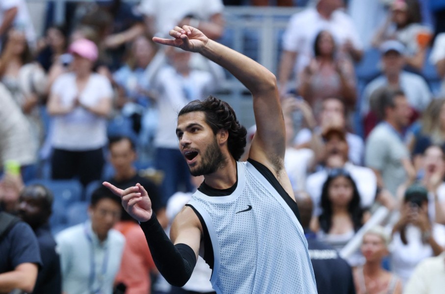 Spain's Carlos Alcaraz celebrates defeating USA's Tommy Paul in their men's singles round. AFP/Timothy A Clary