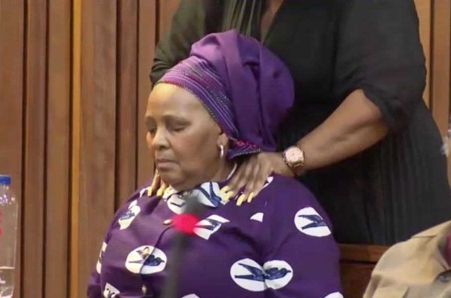 Nosiviwe Mapisa-Nqakula.