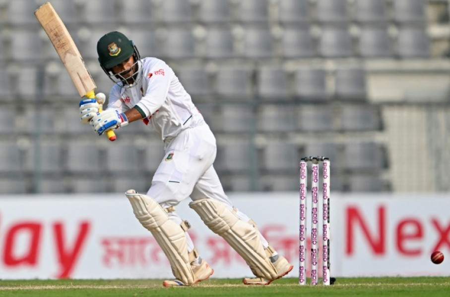 Mahmudul Hasan Joy made a quick 52 as Bangladesh moved into a strong position in the 2nd Test against Pakistan in Sylhet