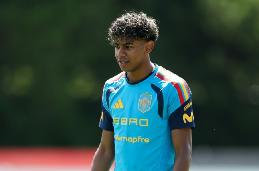 Spain's World Cup hopes rest on Lamine Yamal but he is recovering from an injury