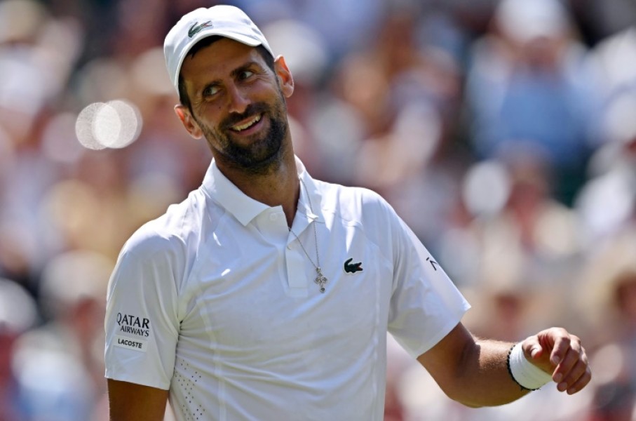 Novak Djokovic reached the Wimbledon last 16 for the 18th time