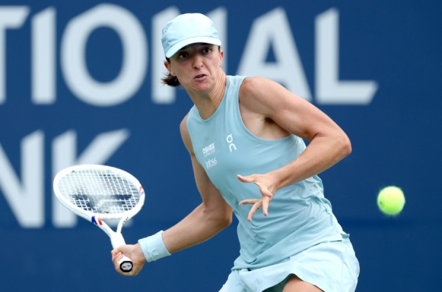Iga Swiatek of Poland advanced to the WTA Toronto Masters semi-finals by defeating Russian Diana Shnaider