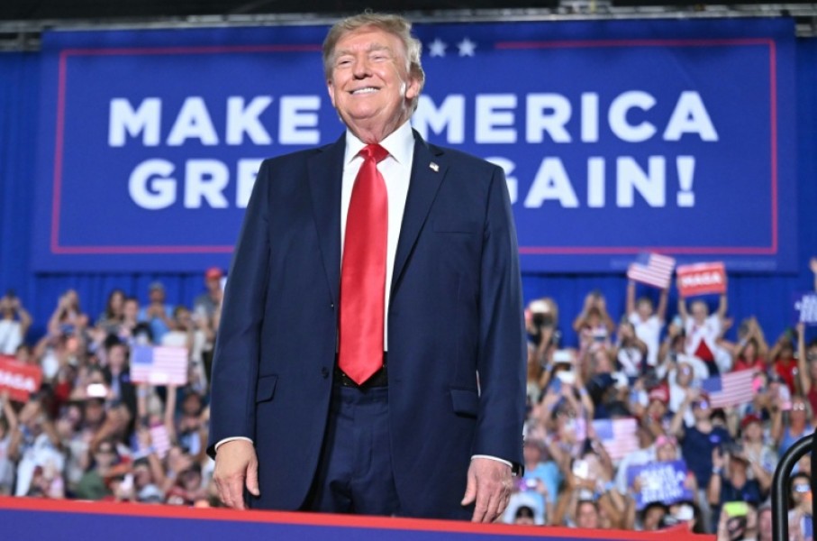Republican leaders have decided that the best midterm strategy is more of US President Donald Trump, not less