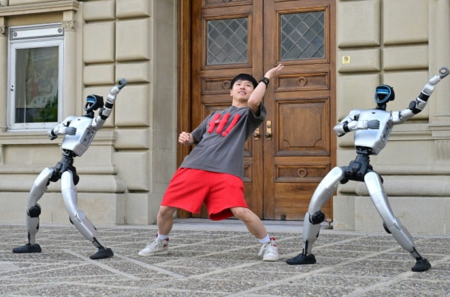 Wu Yufei and his robot performers have made it to the final of America's Got Talent