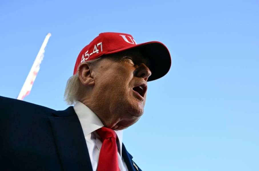 US President Donald Trump says he will speak to his Russian counterpart very soon