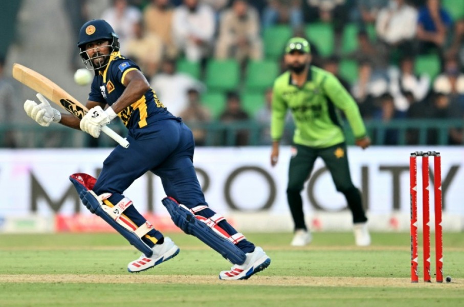 Kamindu Mendis made an unbeaten 62 to steer Sri Lanka to an eight-wicket win over Pakistan and a place in the tri-series final