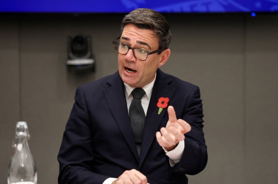 British Prime Minister Andy Burnham wrote that he wanted to express 'regret' for the UK's role in the slave trade, but ruled out financial reparations