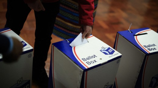 People cast their ballots papers as they vote in the South African general election, at the South African High Commission in central London. AFP/Benjamin Cremel
