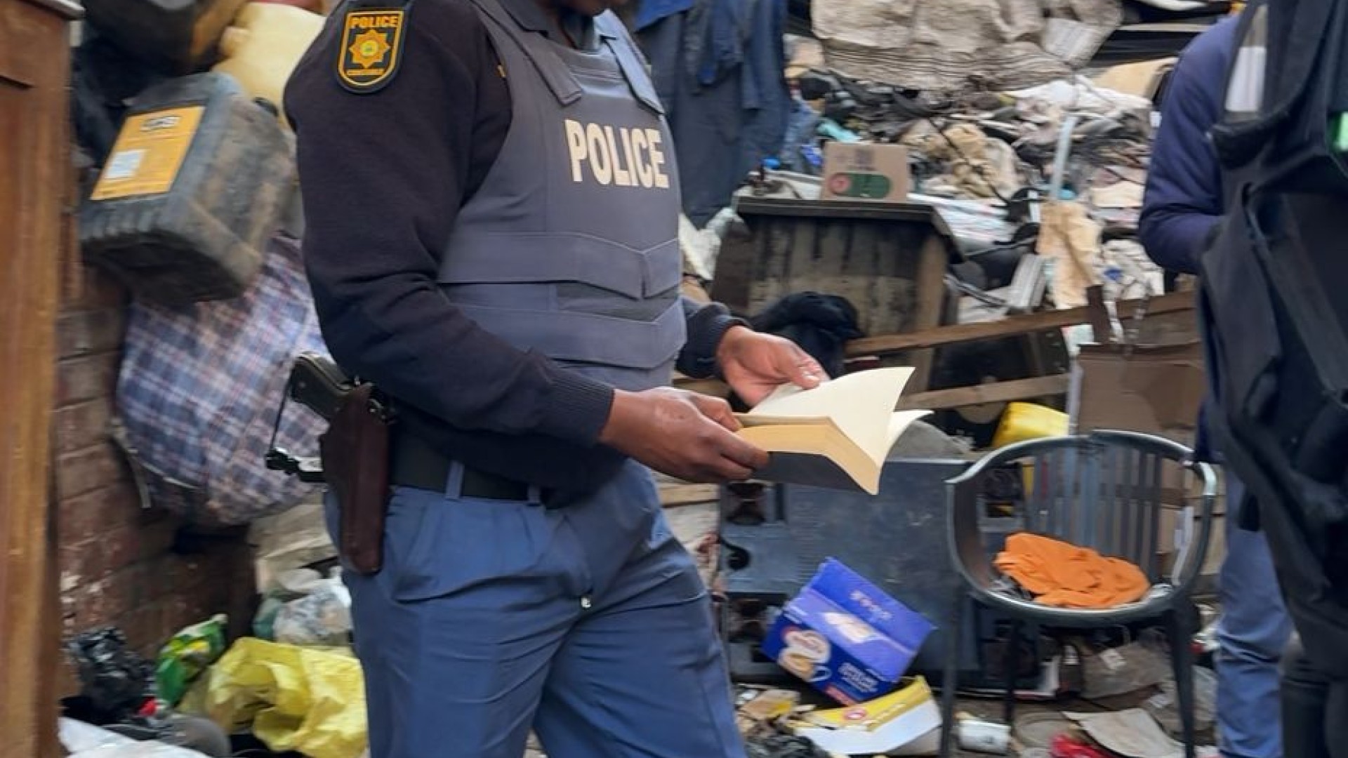 City Power says have handed over 20 illegal migrants to the police/eNCA reporter Nabeelah Shaikh