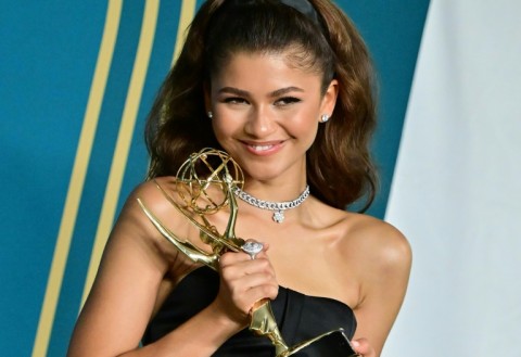 US actress Zendaya looked effortlessly chic in Valentino at the Emmys, and she posed with the best accessory -- a statuette