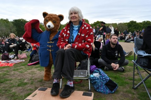 The queen's coffin will be taken by hearse to Windsor Castle where it will be laid to rest
